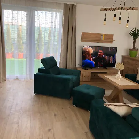 Tatra Billetee S Luxusným Výhľadom Na Vysokétatry A Súkromným Wellness * Poprad